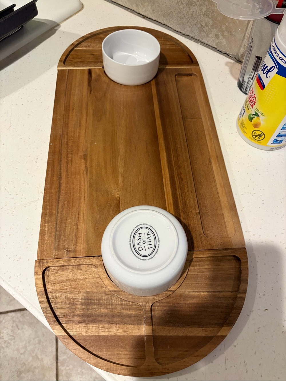 Dash of That Magnetic Size Adjustable Tray with Ceramic Bowls